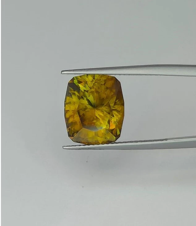 8.76ct Natural Yellowish Black Titanite Modified Cushion Cut Loose Gemstone From Madagascar — view 2